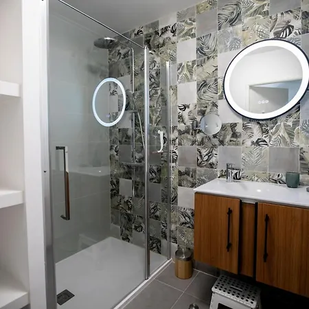 Apartment Les Terrasses De Forville By Connexion Cannes